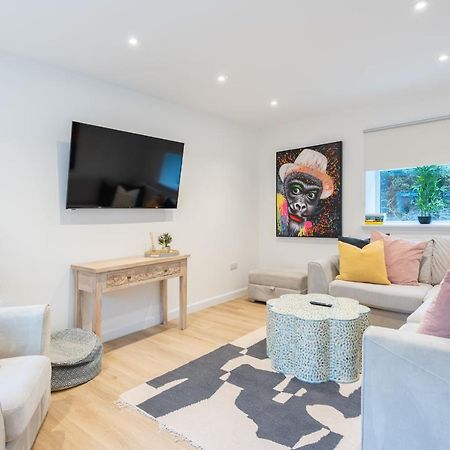 The Pinkish House - 4 Bed Home In The Town Centre Blairgowrie and Rattray Exteriér fotografie