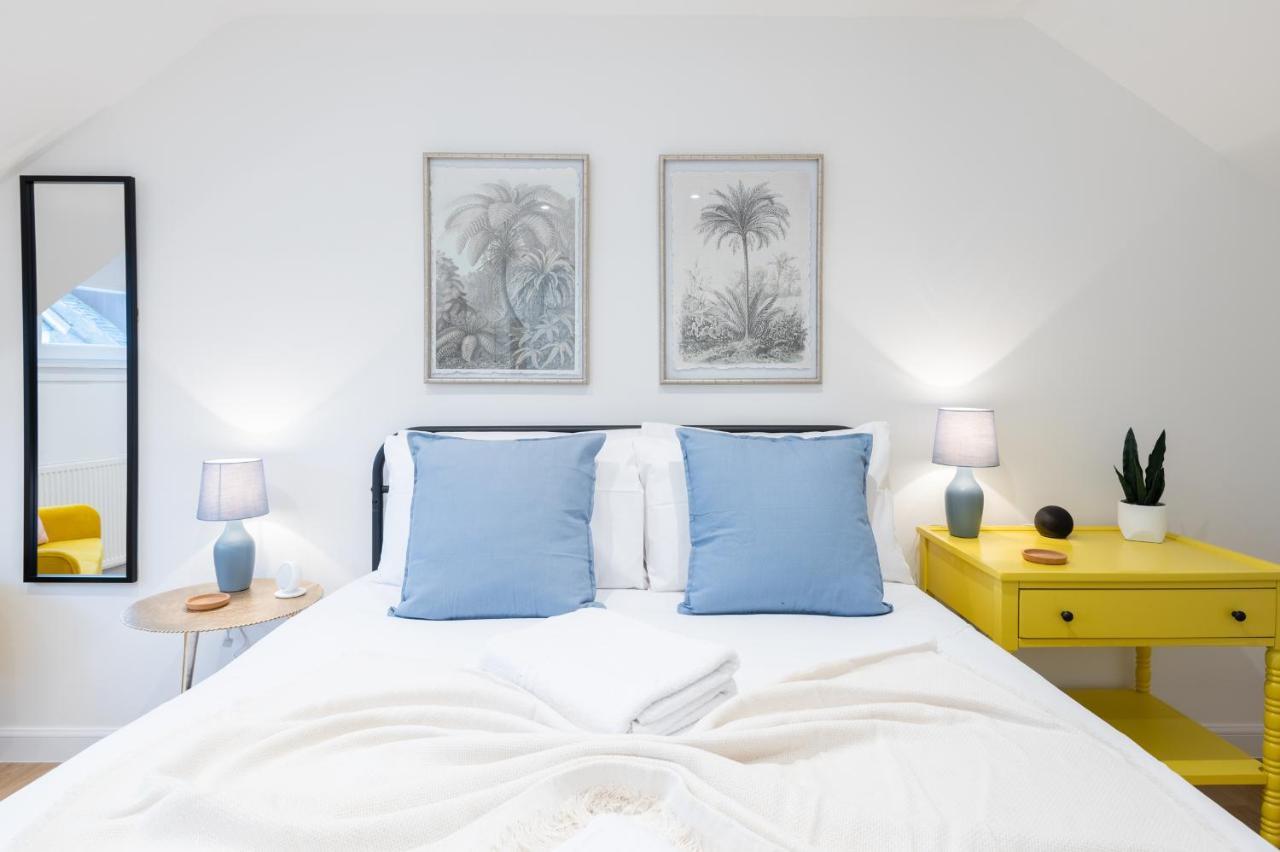 The Pinkish House - 4 Bed Home In The Town Centre Blairgowrie and Rattray Exteriér fotografie