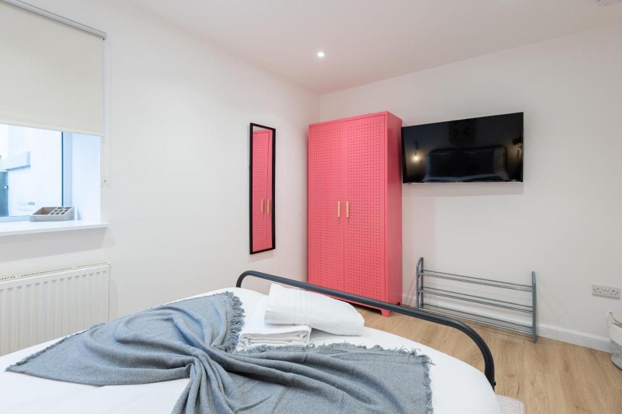 The Pinkish House - 4 Bed Home In The Town Centre Blairgowrie and Rattray Exteriér fotografie