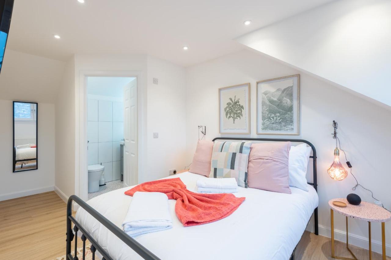 The Pinkish House - 4 Bed Home In The Town Centre Blairgowrie and Rattray Exteriér fotografie